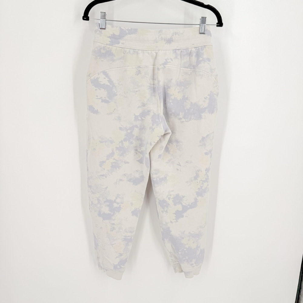 Lululemon Athletica Cloudy Gray Joggers - Picture 9 of 9